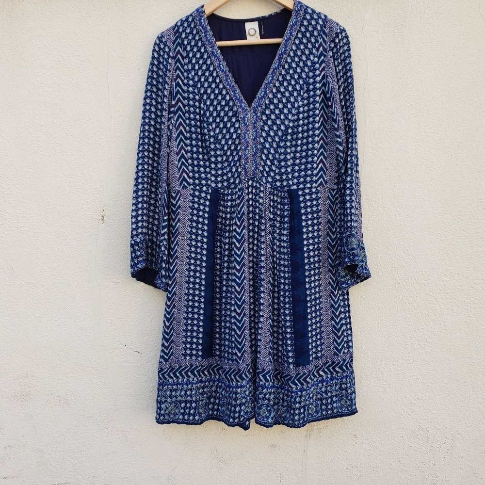 Akemi + Kin Rozalin Dress - Picture 3 of 8